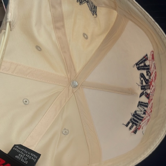 New cap - Picture 4 of 4